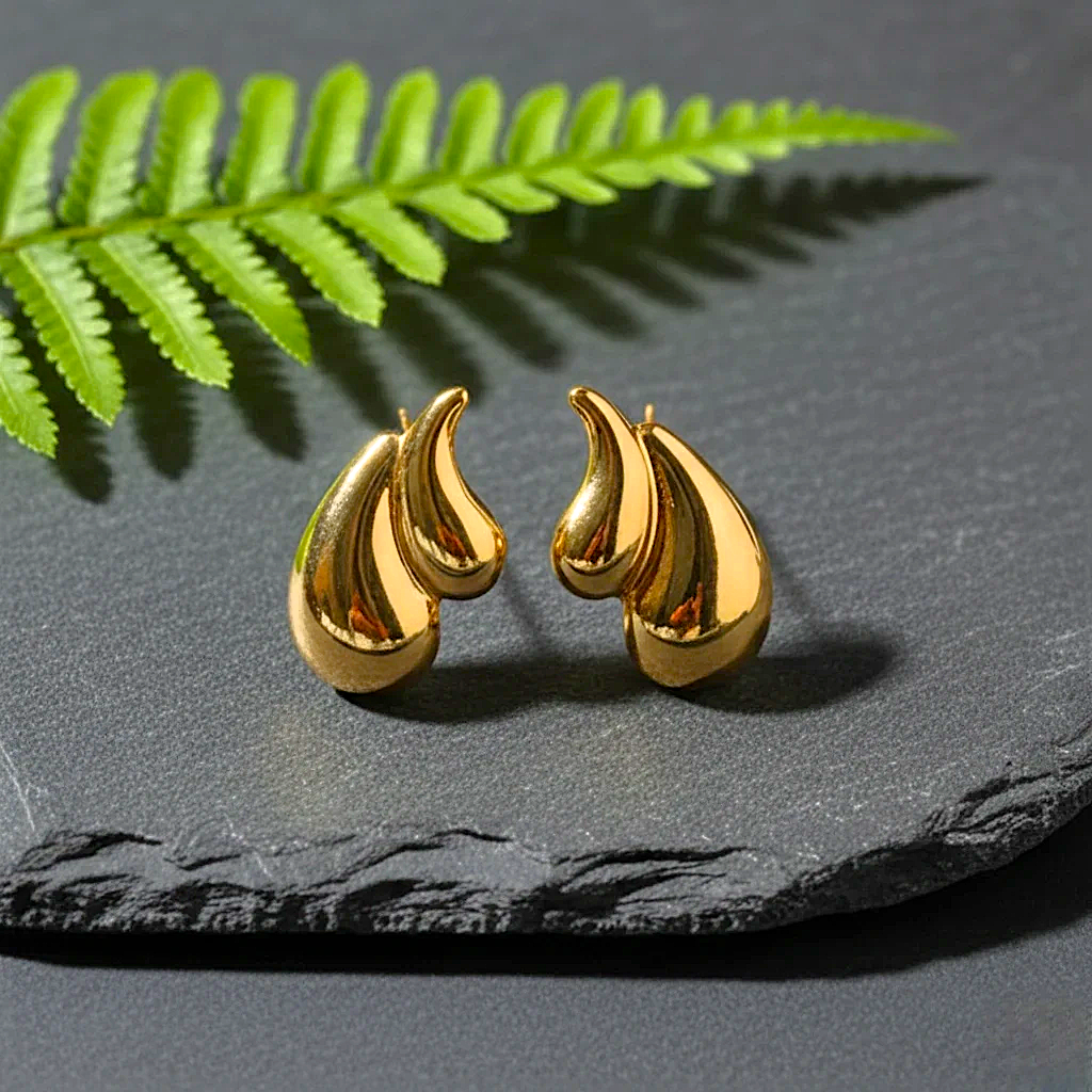 Fluid Drop Studs