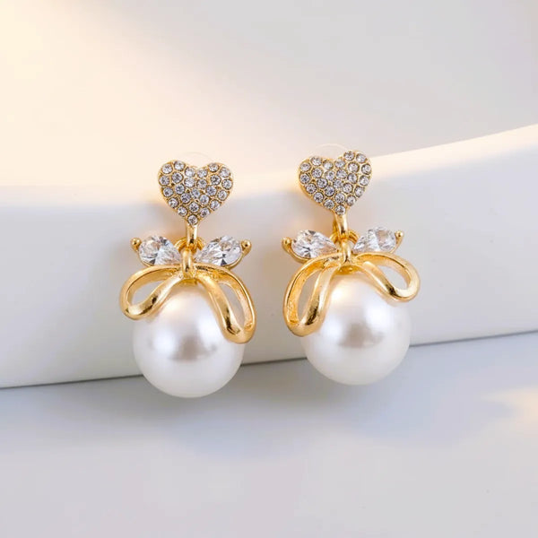 Silver Alloy Luxe Heart Pearl Drops For Women